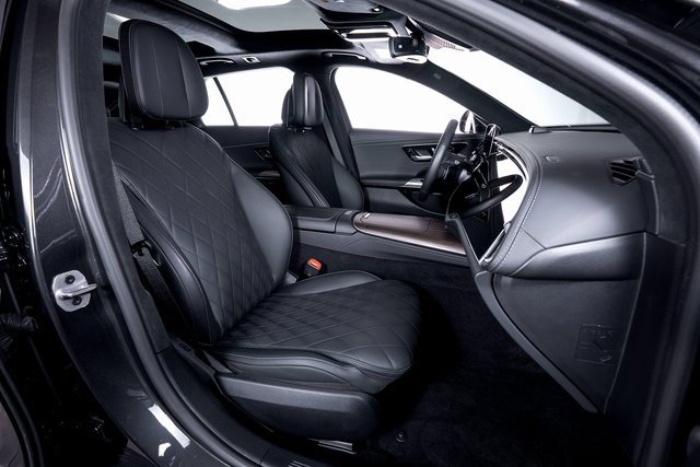 Used 2024 Mercedes-Benz E 450 4MATIC All-Terrain Wagon image 46