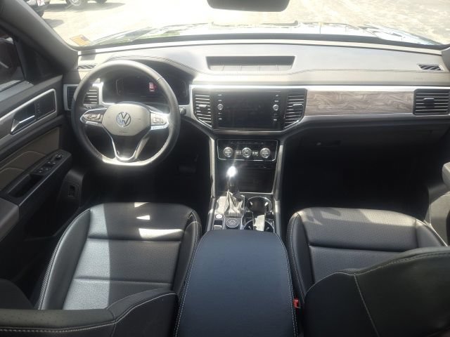 Used 2023 Volkswagen Atlas Cross Sport SE w/ Black Wheel Package AWD/4WD image 26