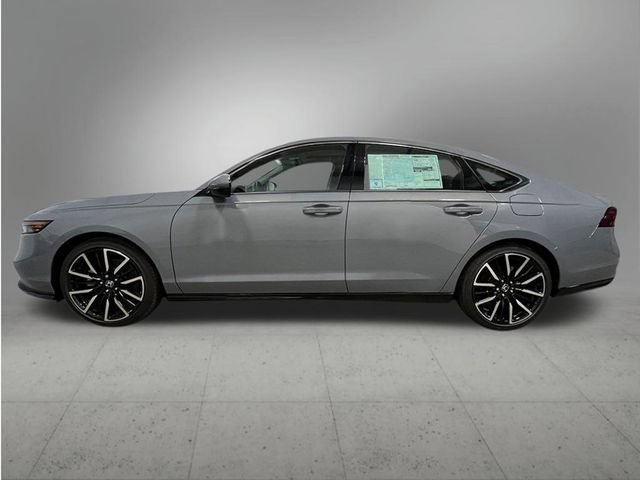 New 2026 Honda Accord Touring image 2