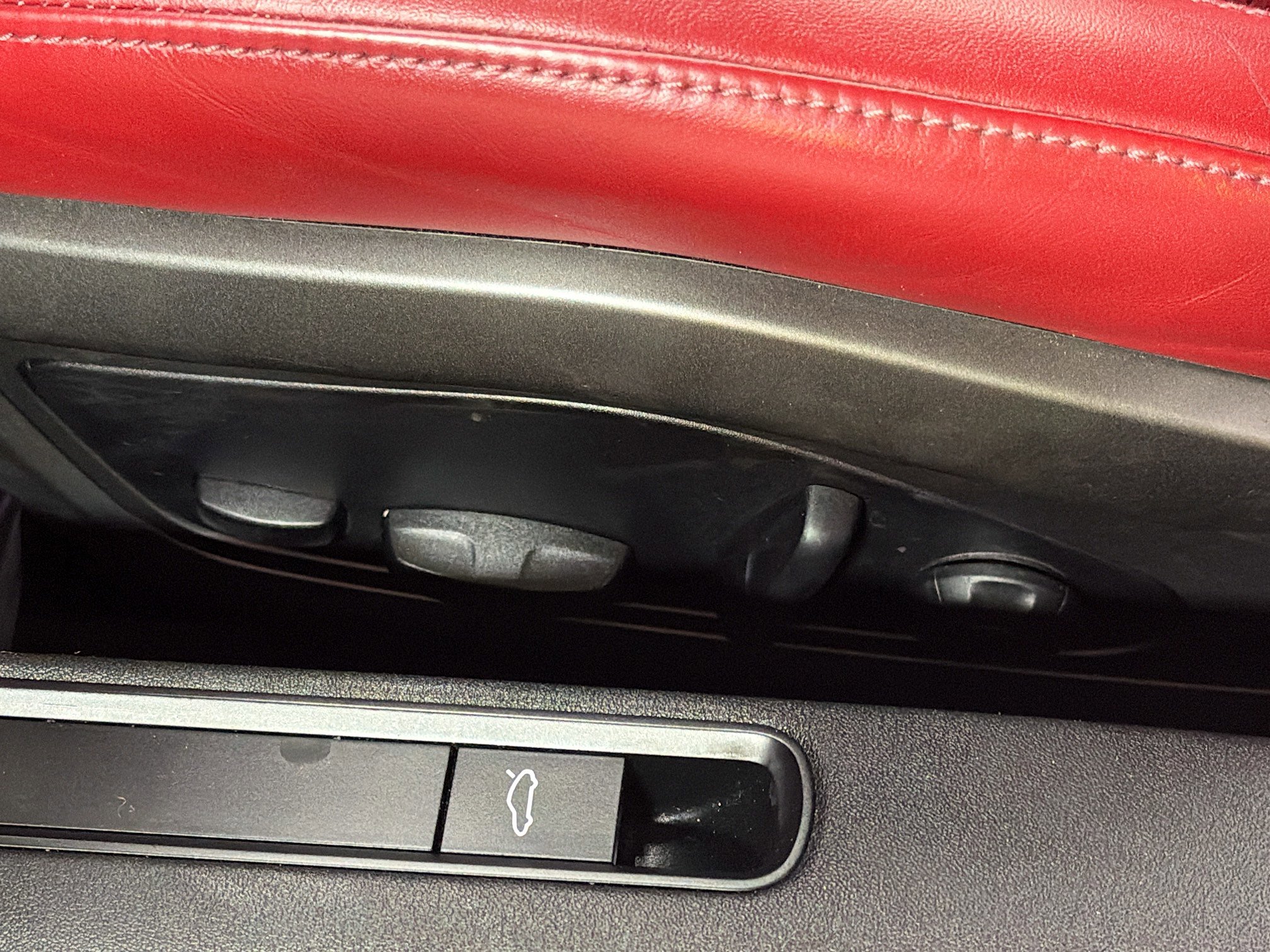 Used 2022 Porsche 911 Targa 4 image 22