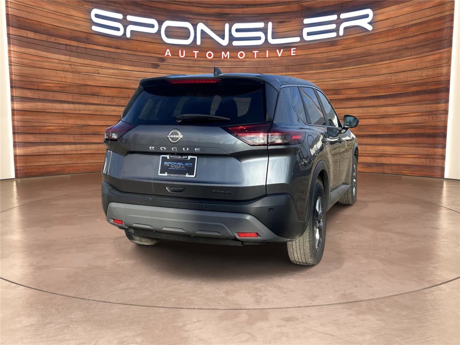 Used 2023 Nissan Rogue S image 6