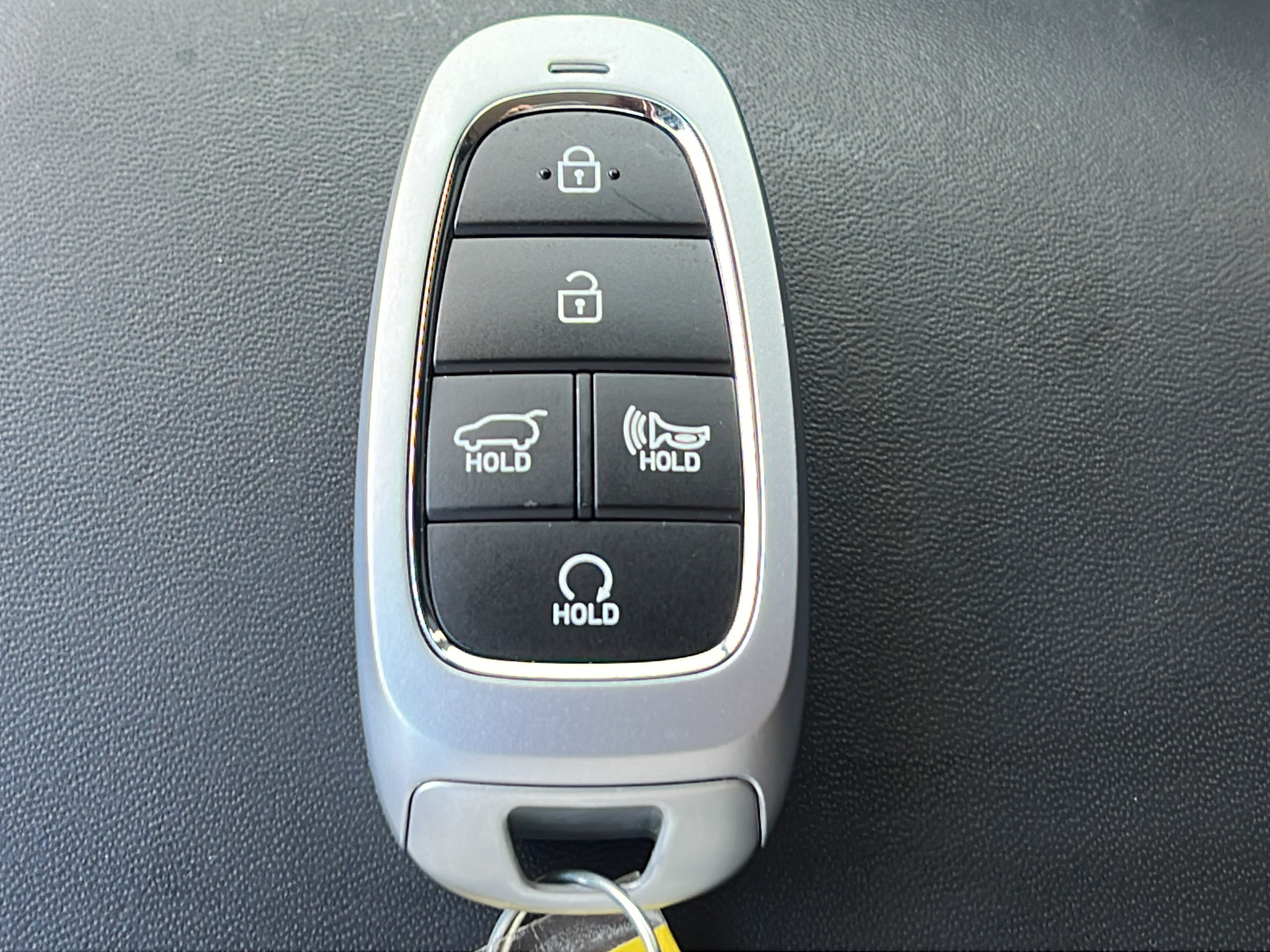 Certified 2023 Hyundai Santa Fe SEL w/ Premium Package FWD image 29