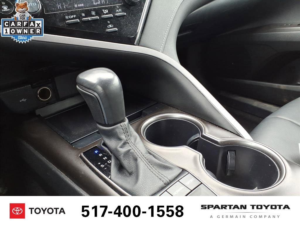 Used 2024 Toyota Camry SE image 21