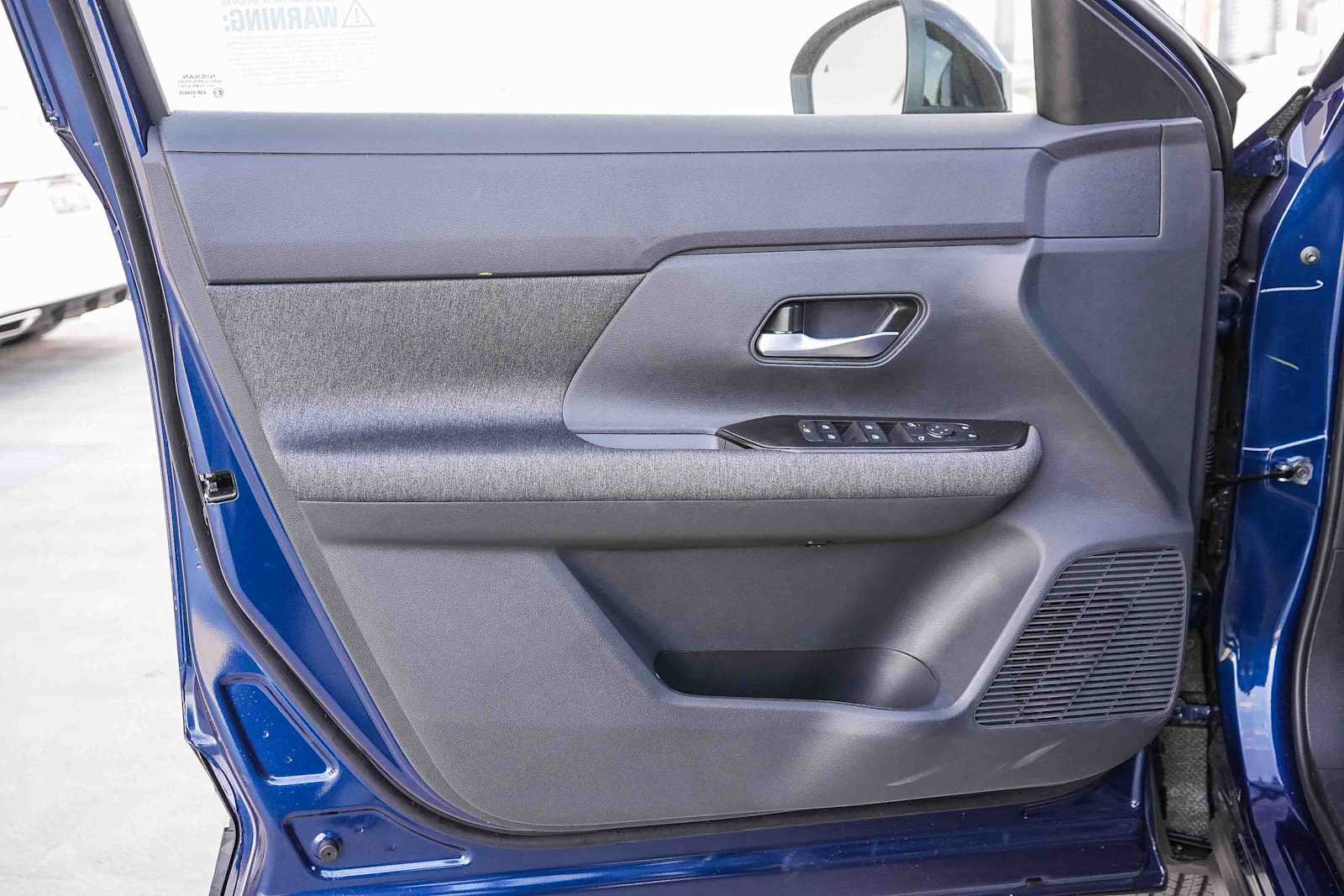 New 2026 Nissan Kicks SV w/ Interior Electronics Package FWD image 23