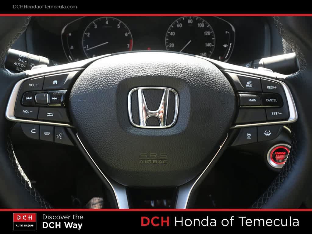 Used 2018 Honda Accord Touring image 9