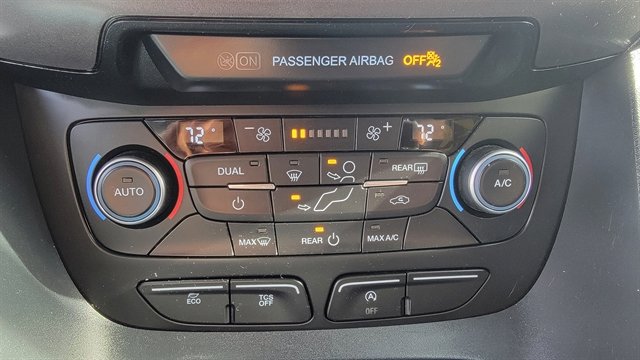 Used 2020 Ford Transit Connect XL image 16