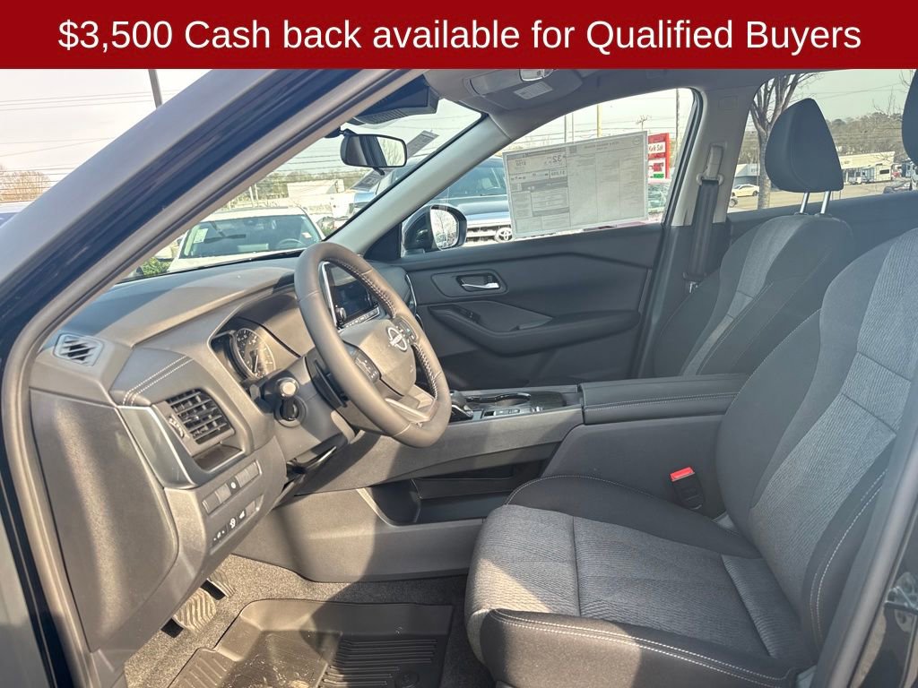 New 2026 Nissan Rogue SV image 10