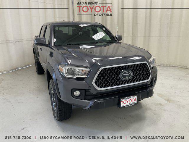 Certified 2018 Toyota Tacoma TRD Off-Road image 1