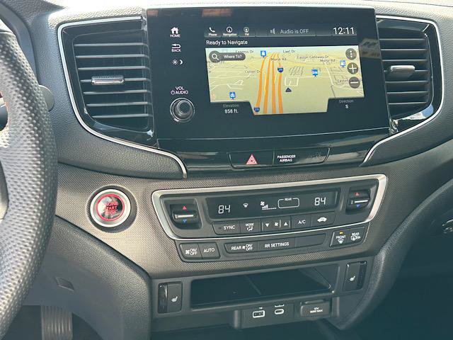 Used 2025 Honda Passport TrailSport image 31