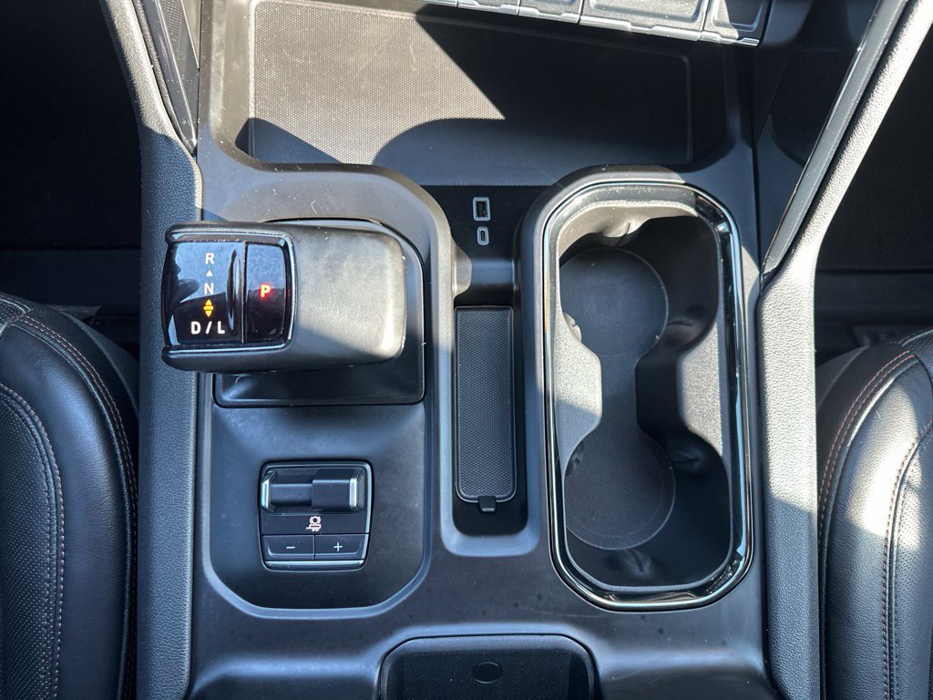 Used 2024 GMC Sierra 1500 AT4 w/ Technology Package AWD/4WD image 6