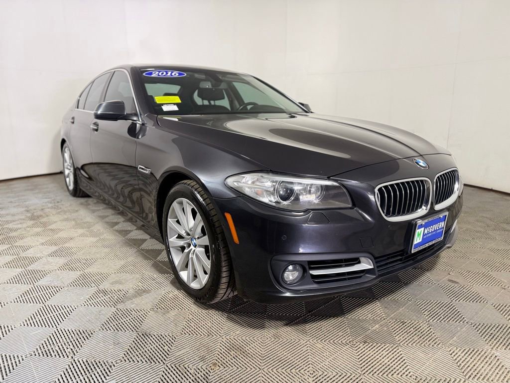 Used 2016 BMW 535i xDrive Sedan AWD/4WD image 9