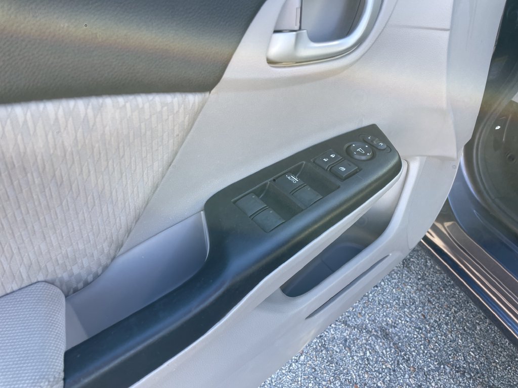 Used 2015 Honda Civic LX image 11