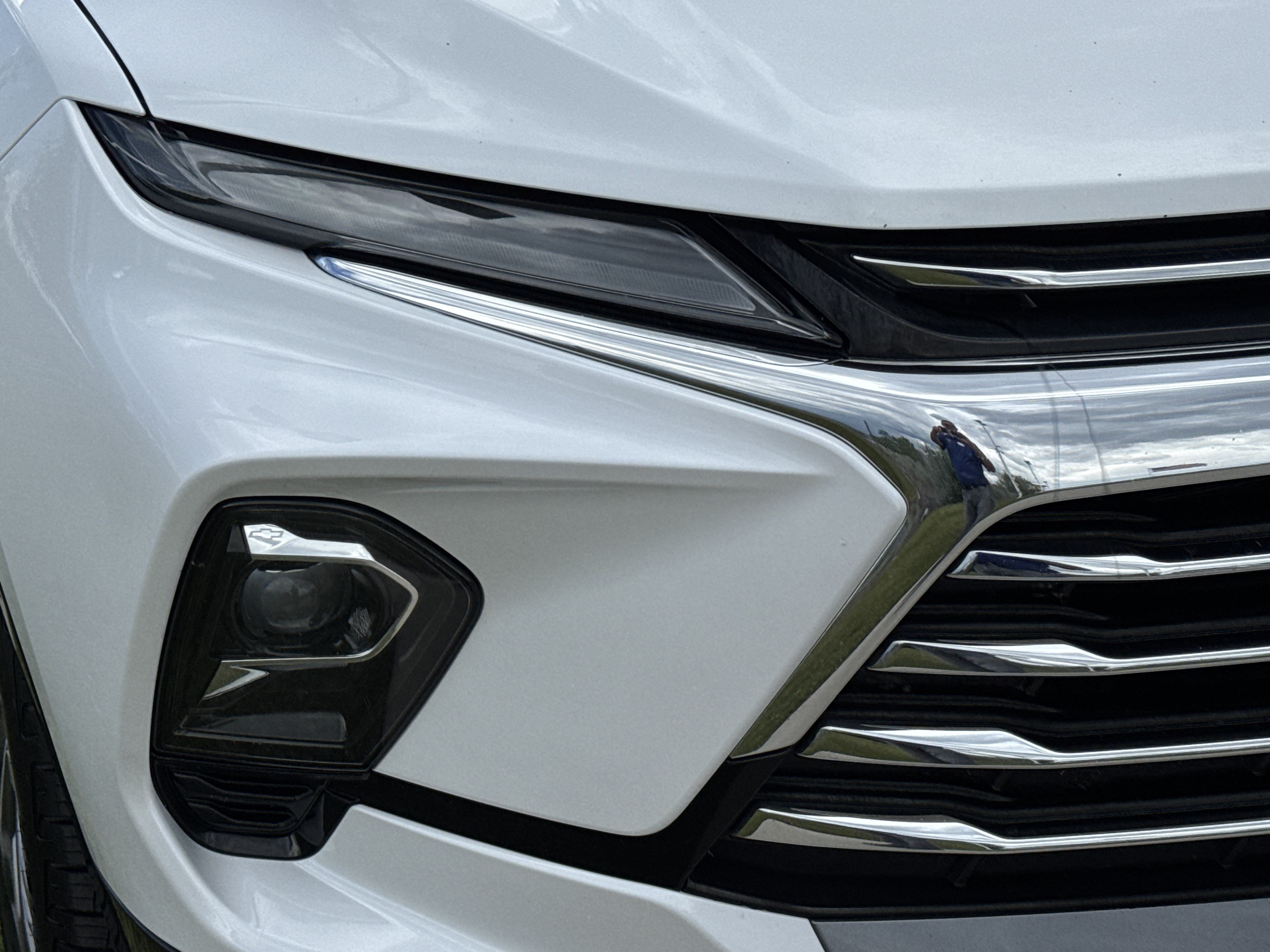 Used 2023 Chevrolet Blazer Premier w/ Enhanced Convenience Package AWD/4WD image 10