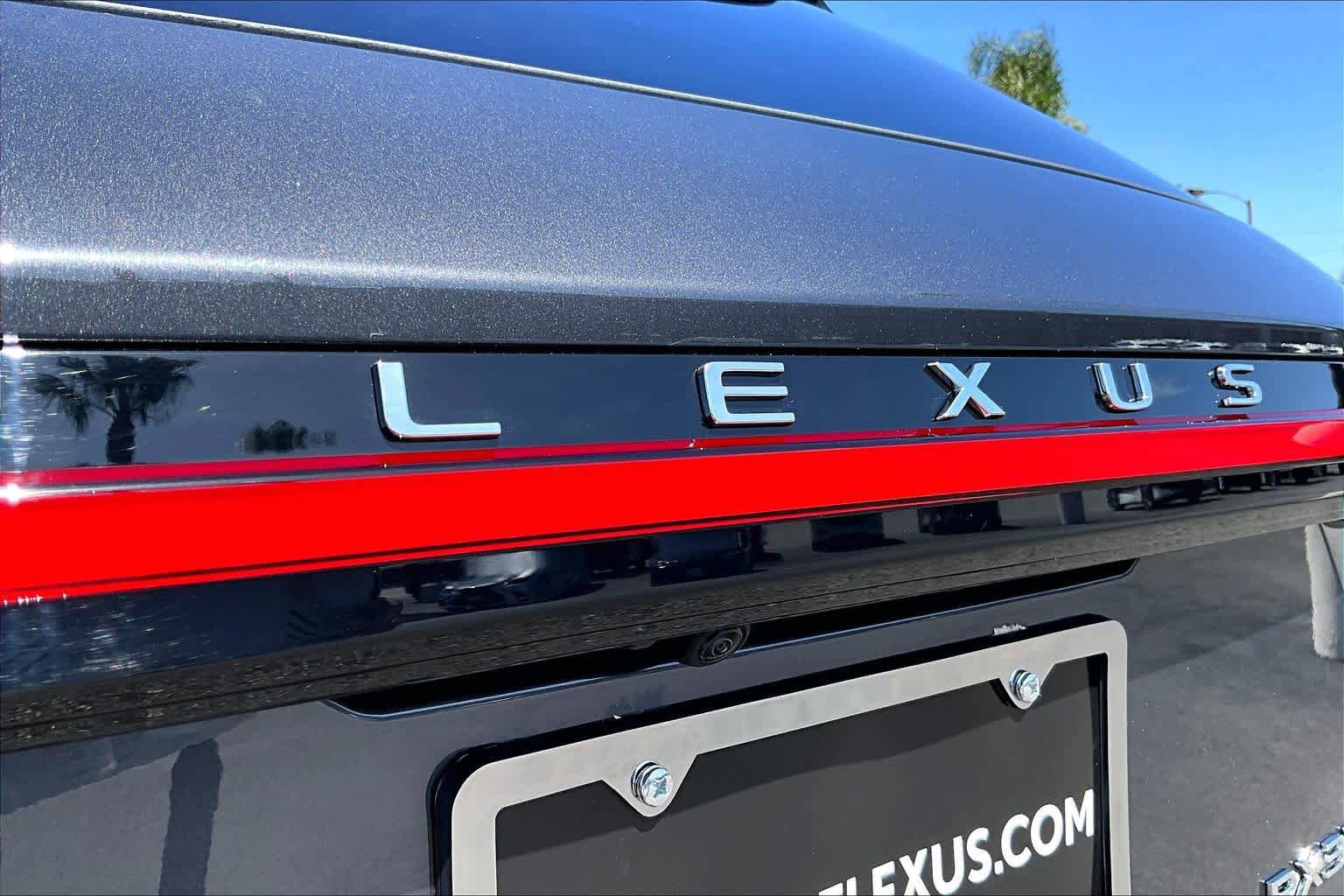 Used 2025 Lexus RX 350h AWD/4WD image 29