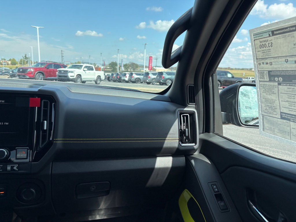 New 2027 Nissan Frontier SV w/ SV Convenience Package RWD image 22