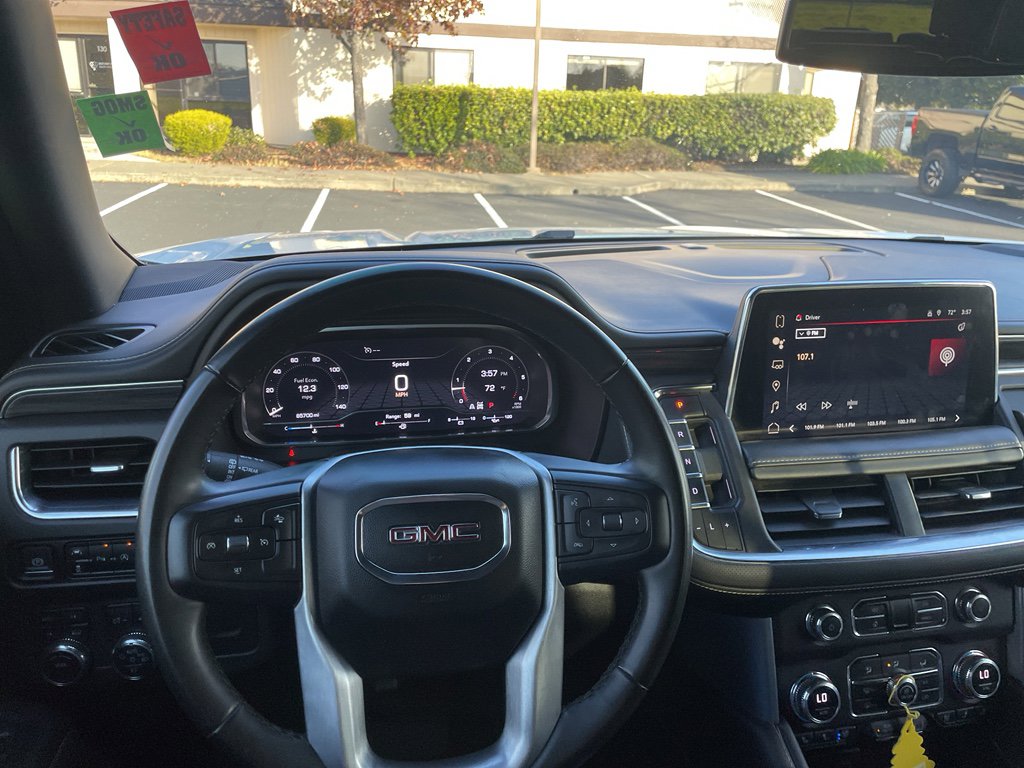 Used 2023 GMC Yukon SLT image 22