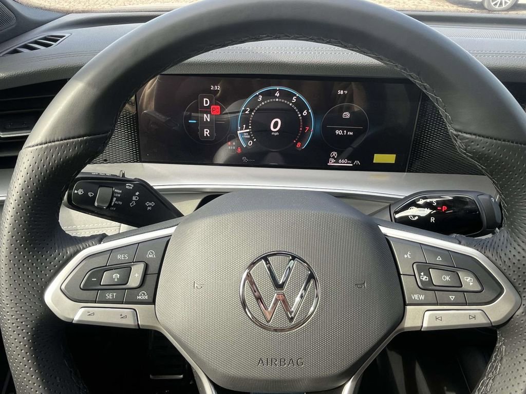 New 2026 Volkswagen Tiguan SE R-Line AWD/4WD image 16