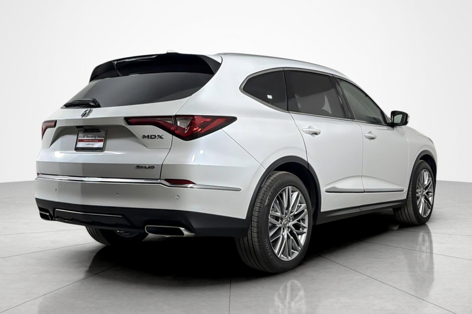 Used 2022 Acura MDX SH-AWD w/ Advance Package image 5