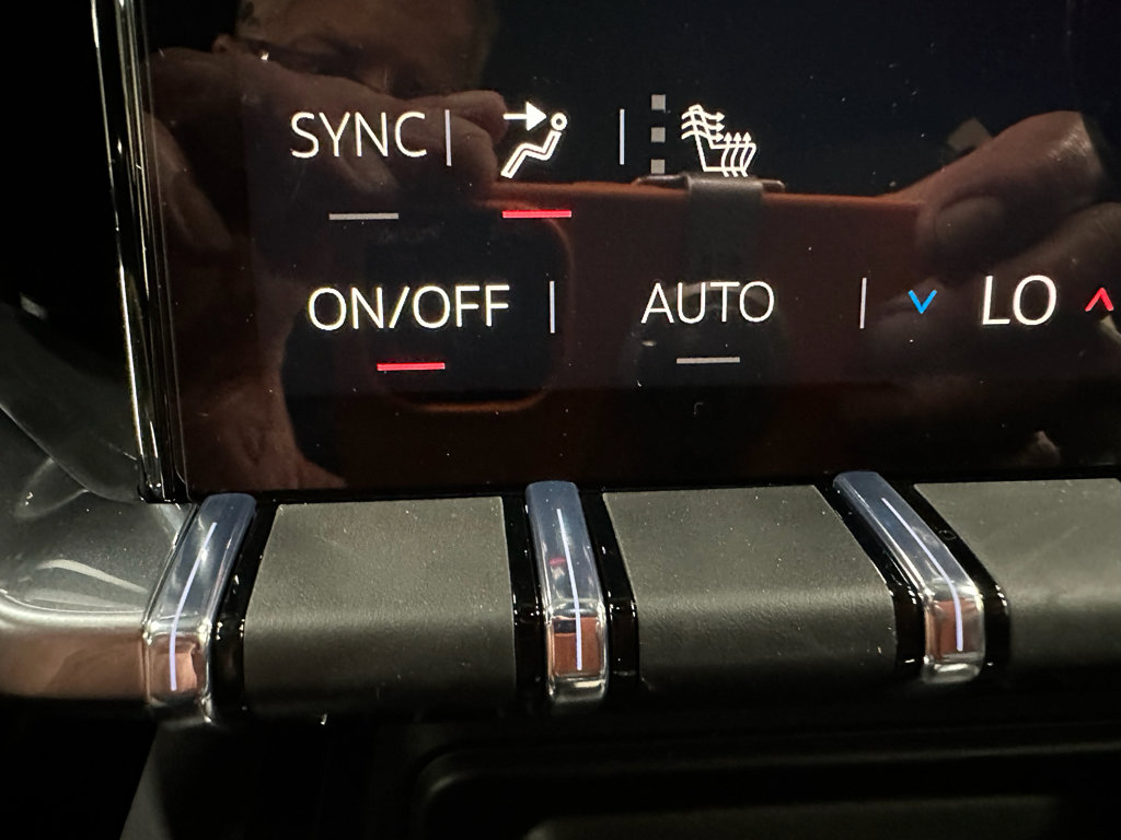 New 2026 GMC Acadia Elevation w/ Elevation Premium Package image 32