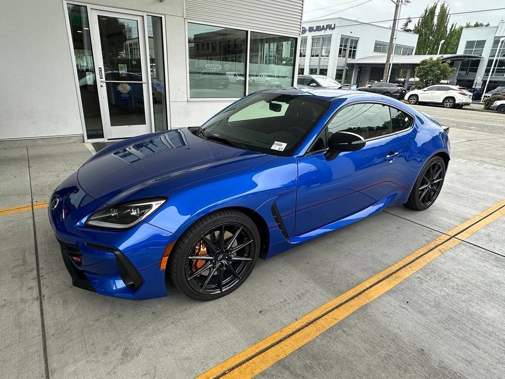 Used 2025 Subaru BRZ tS RWD image 3