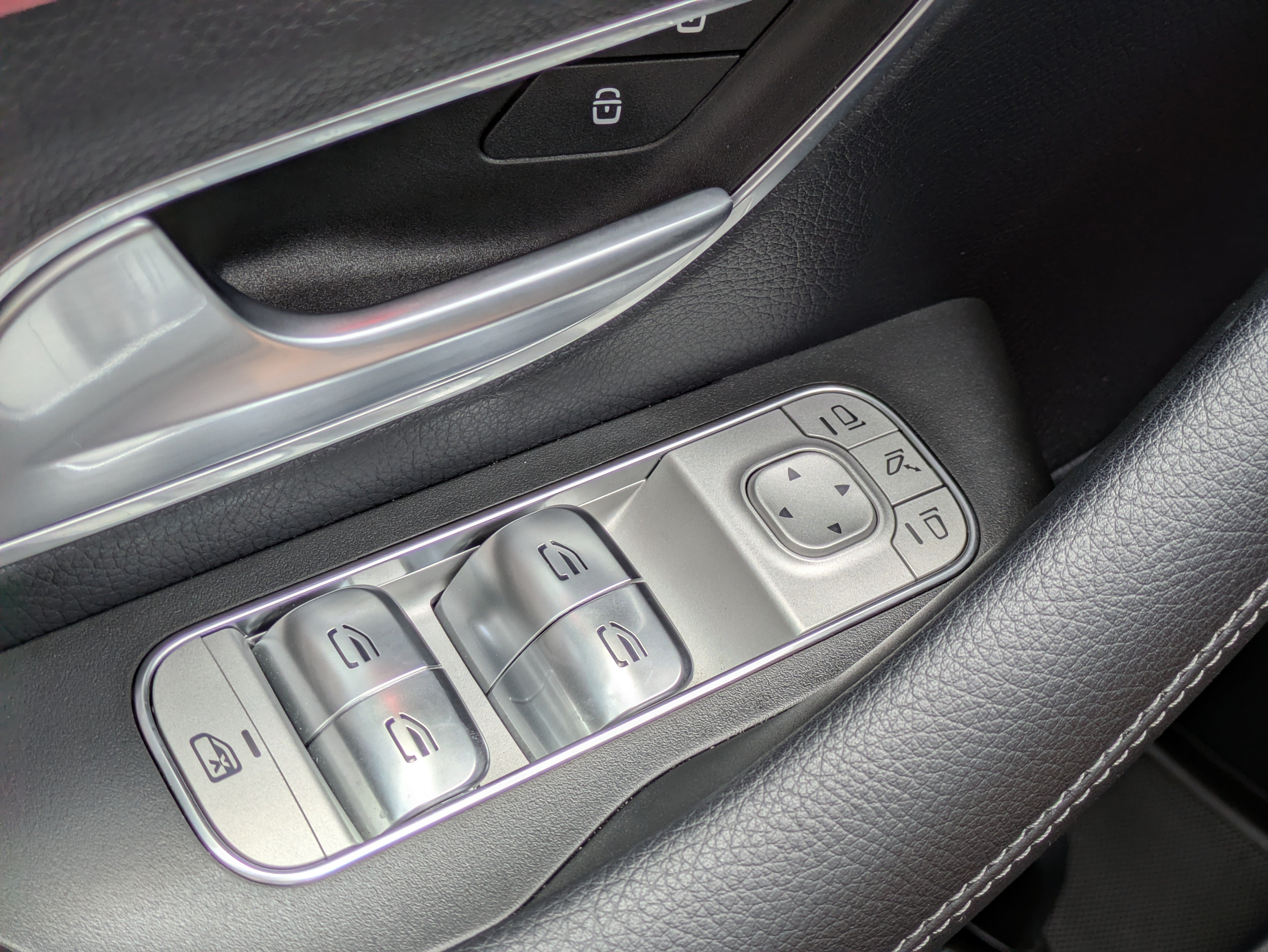 Used 2024 Mercedes-Benz GLE 350 4MATIC image 20