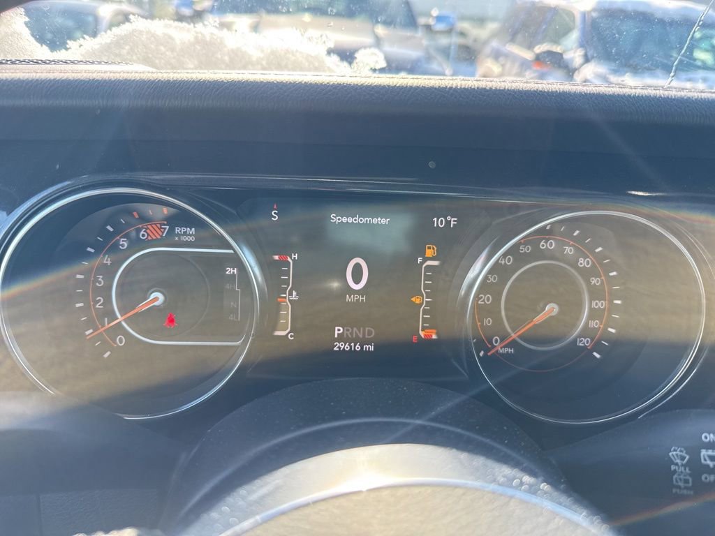 Used 2022 Jeep Wrangler Unlimited Sahara image 15