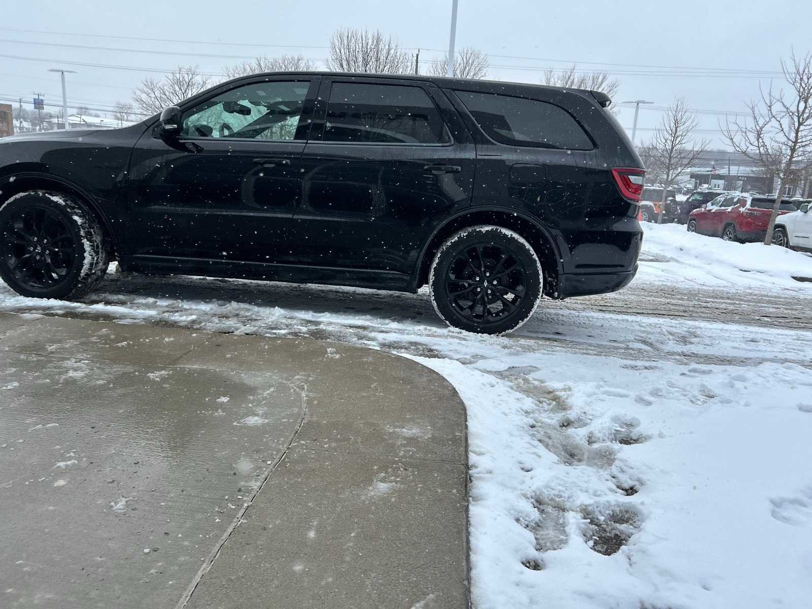 Used 2020 Dodge Durango R/T w/ Blacktop Package image 28