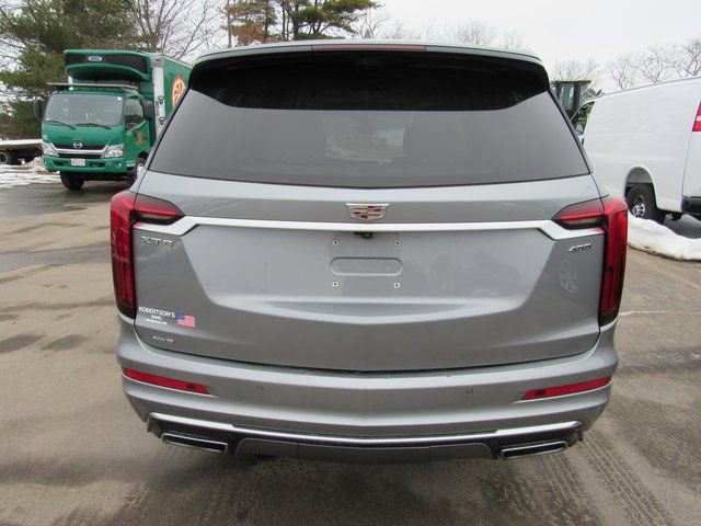 Used 2024 Cadillac XT6 Premium Luxury w/ Technology Package image 4