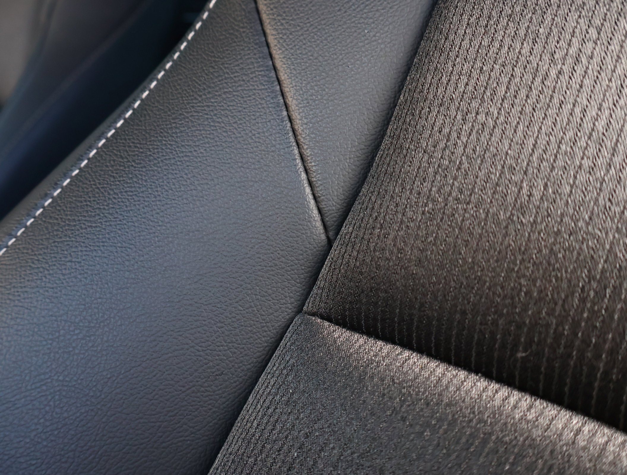 Used 2022 Honda Accord Sport image 11