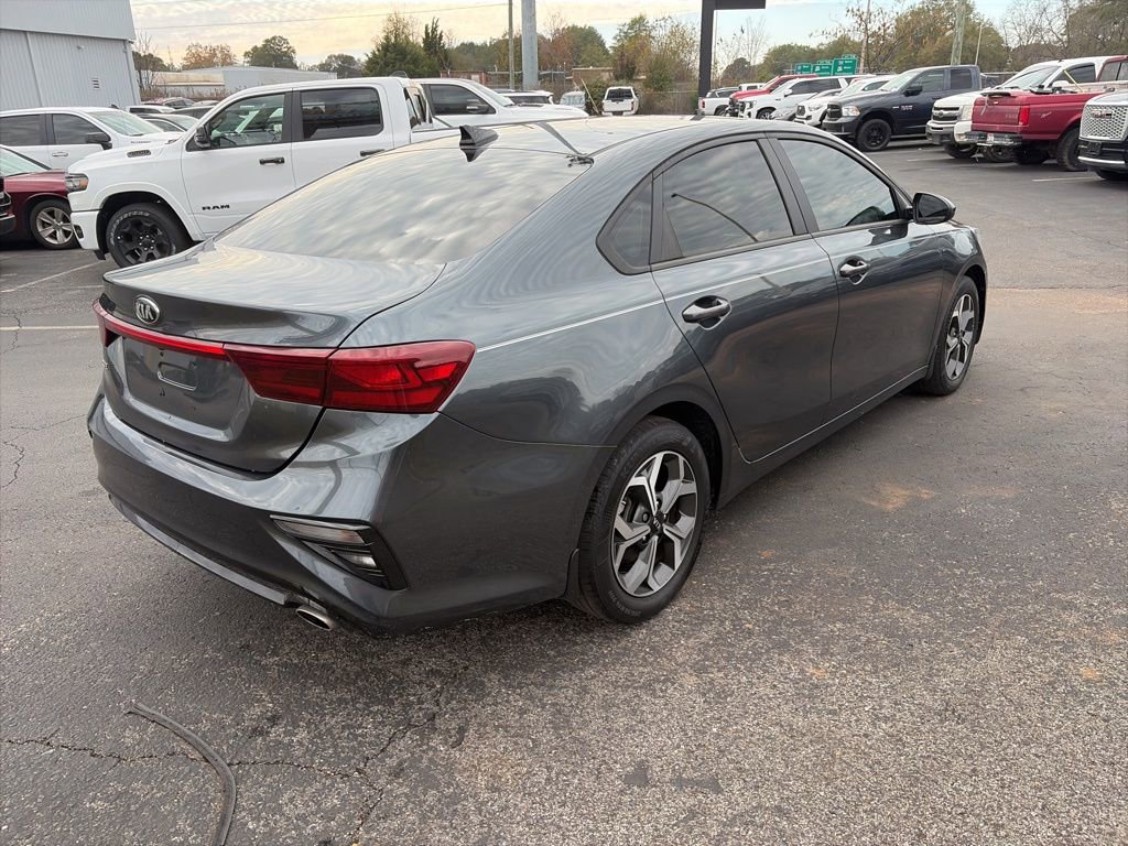 Used 2021 Kia Forte LXS image 7
