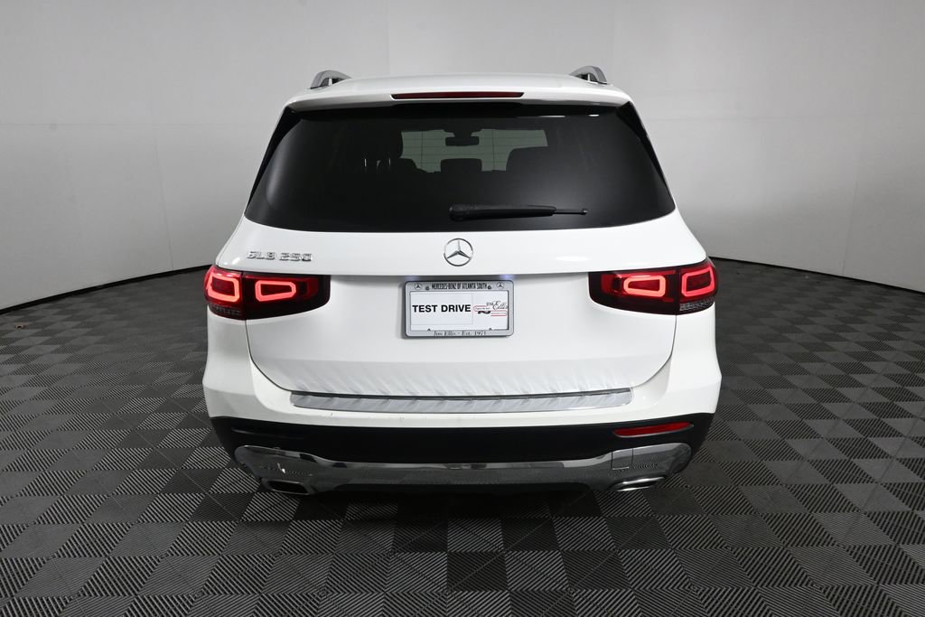 Used 2022 Mercedes-Benz GLB 250 image 26