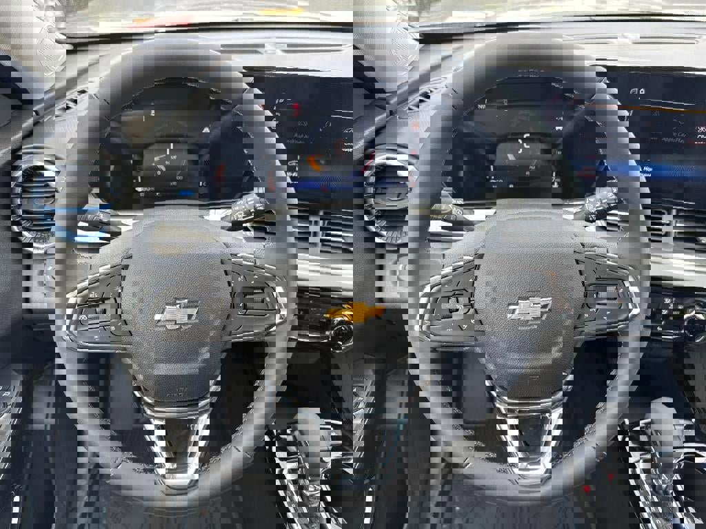 New 2025 Chevrolet Trax LT w/ LT Convenience Package image 6