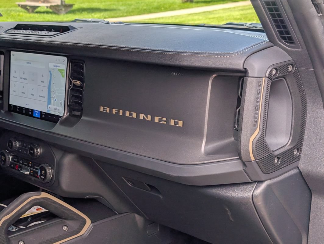 Used 2025 Ford Bronco Badlands AWD/4WD image 34