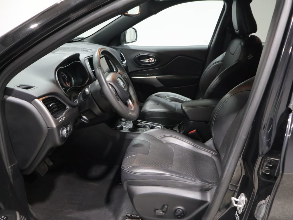 Used 2021 Jeep Cherokee Latitude Lux 80th Anniv w/ Quick Order Package 26U 80TH AWD/4WD image 9