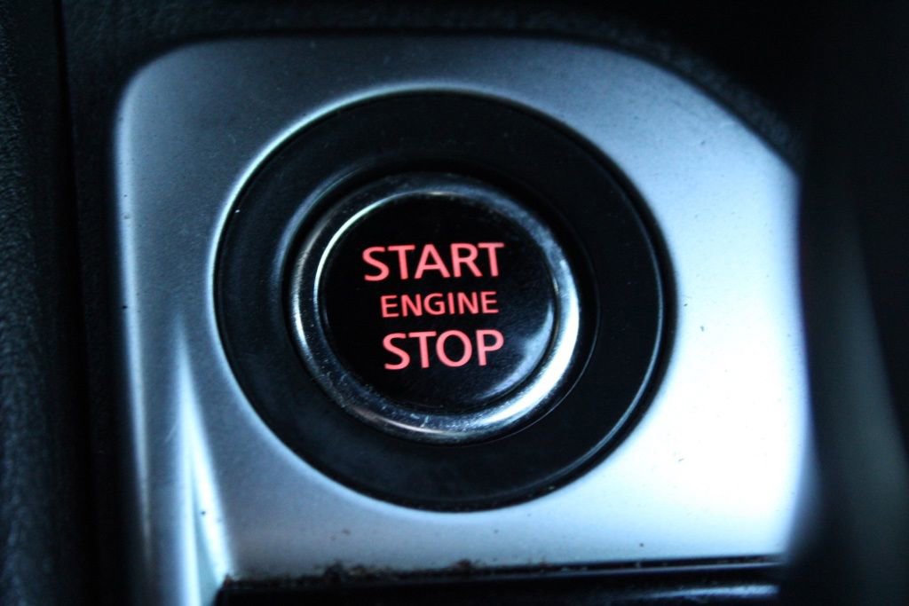 Used 2025 Nissan Sentra SV image 30