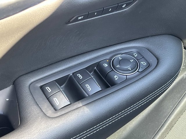 Certified 2024 Cadillac XT6 Premium Luxury AWD/4WD image 17