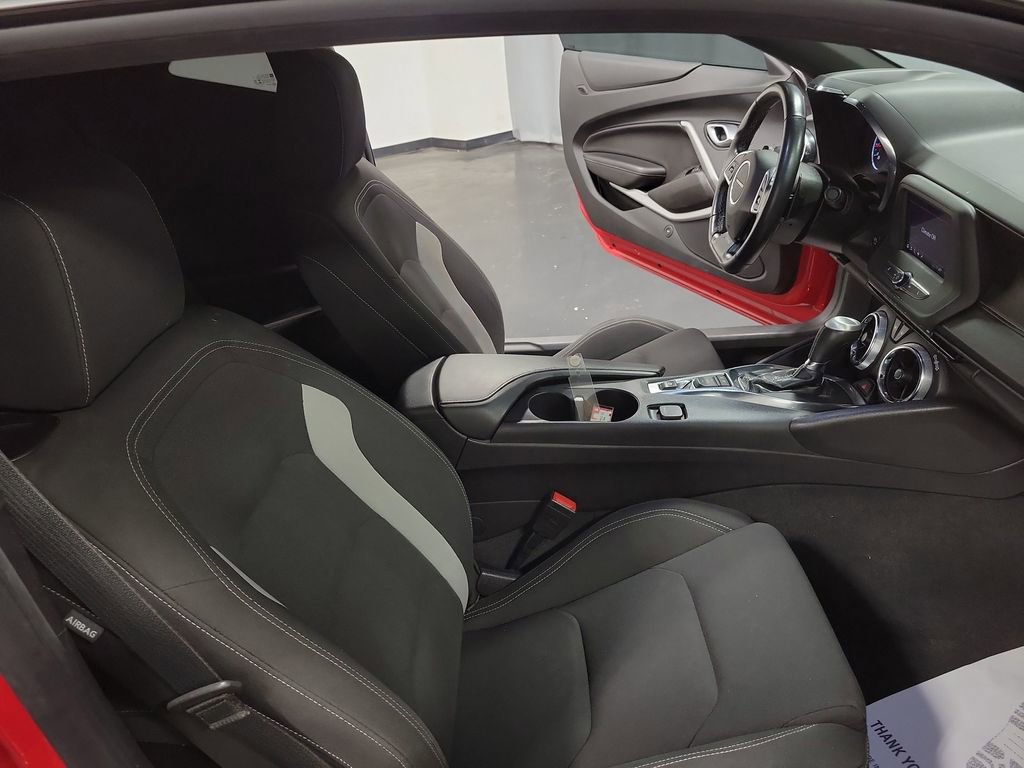 Used 2022 Chevrolet Camaro LT image 21