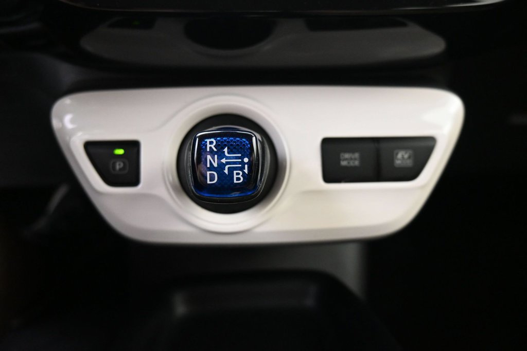 Used 2017 Toyota Prius Two FWD image 18