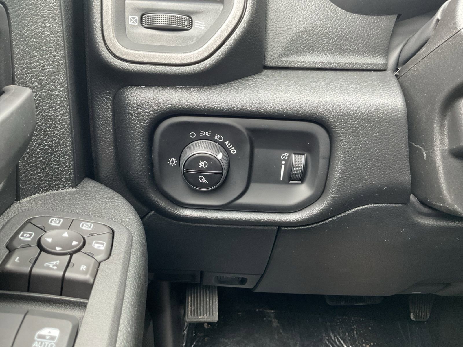 New 2026 RAM 2500 Tradesman image 22