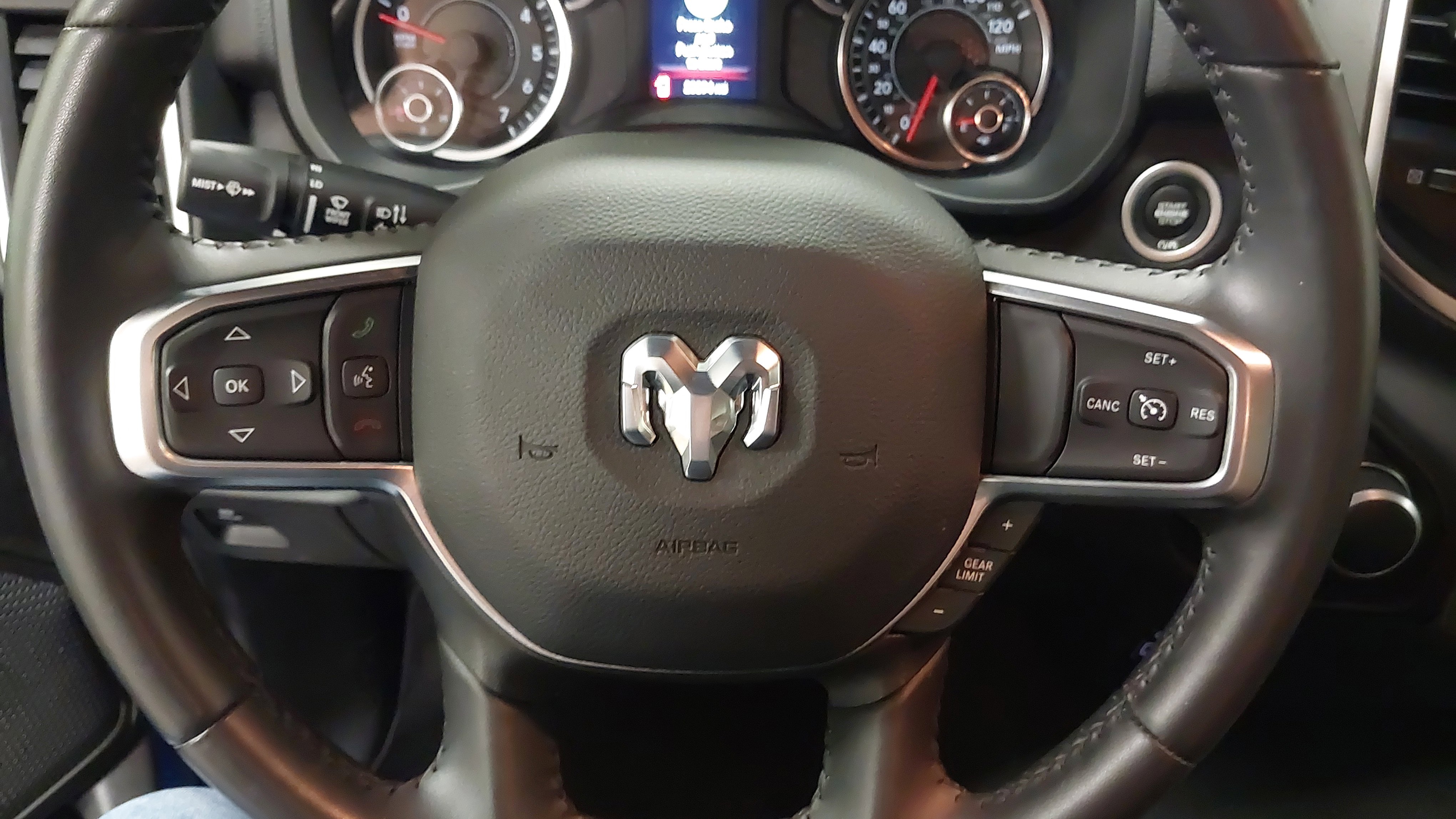 Used 2024 RAM 1500 Big Horn image 35