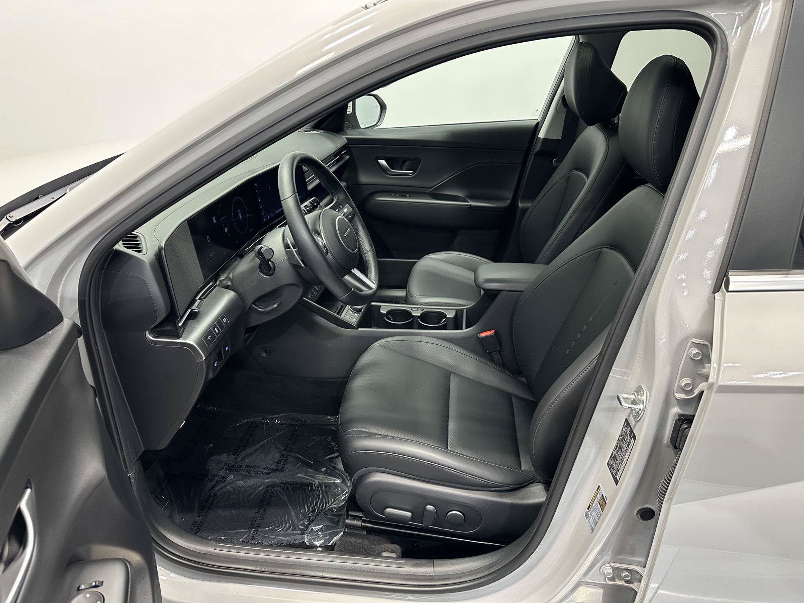 Certified 2024 Hyundai Kona Limited AWD/4WD image 14
