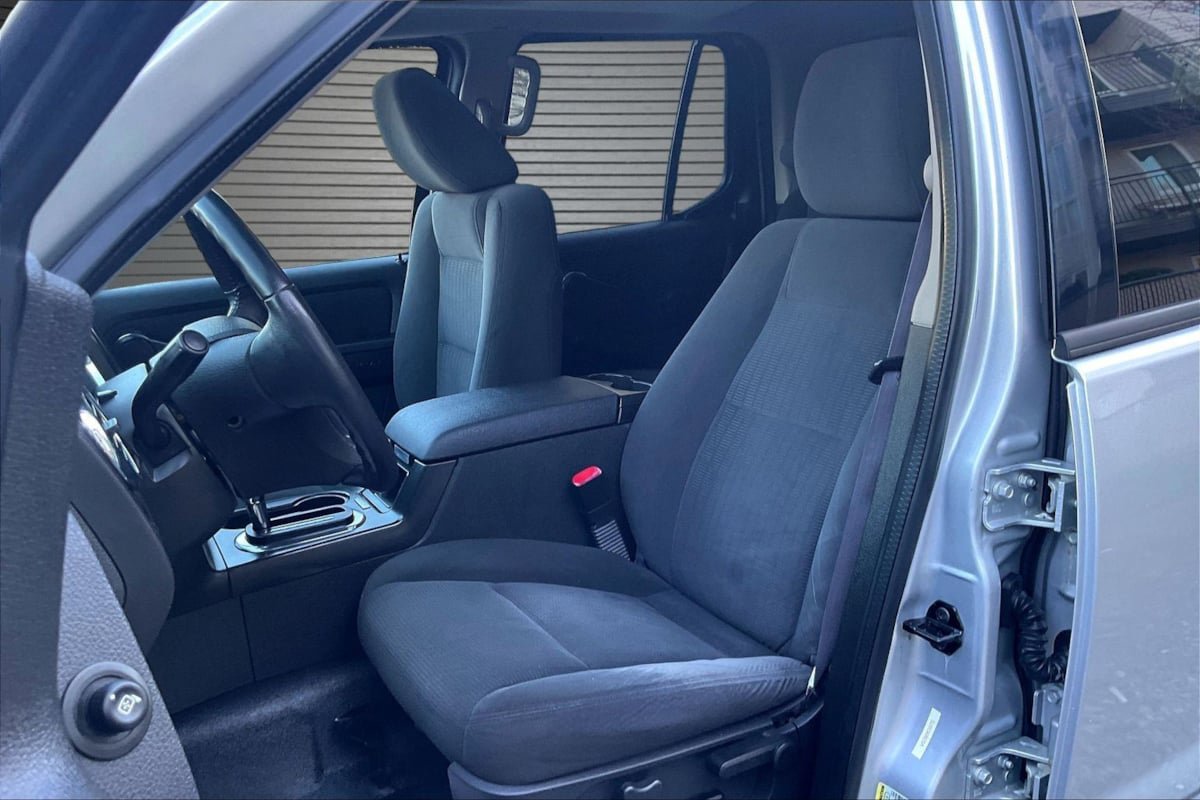 Used 2009 Ford Explorer Sport Trac XLT image 20