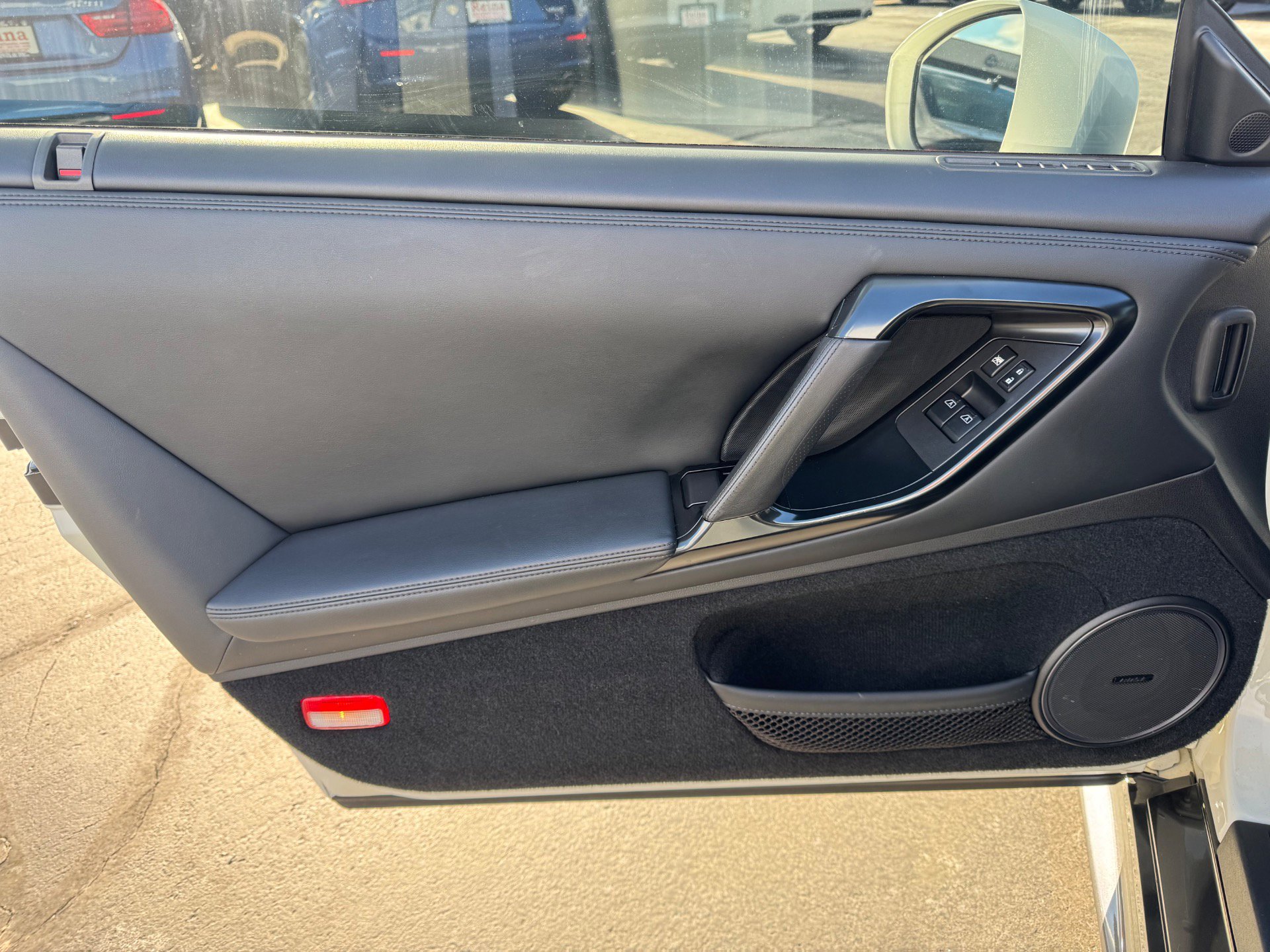 Used 2019 Nissan GT-R Premium image 5