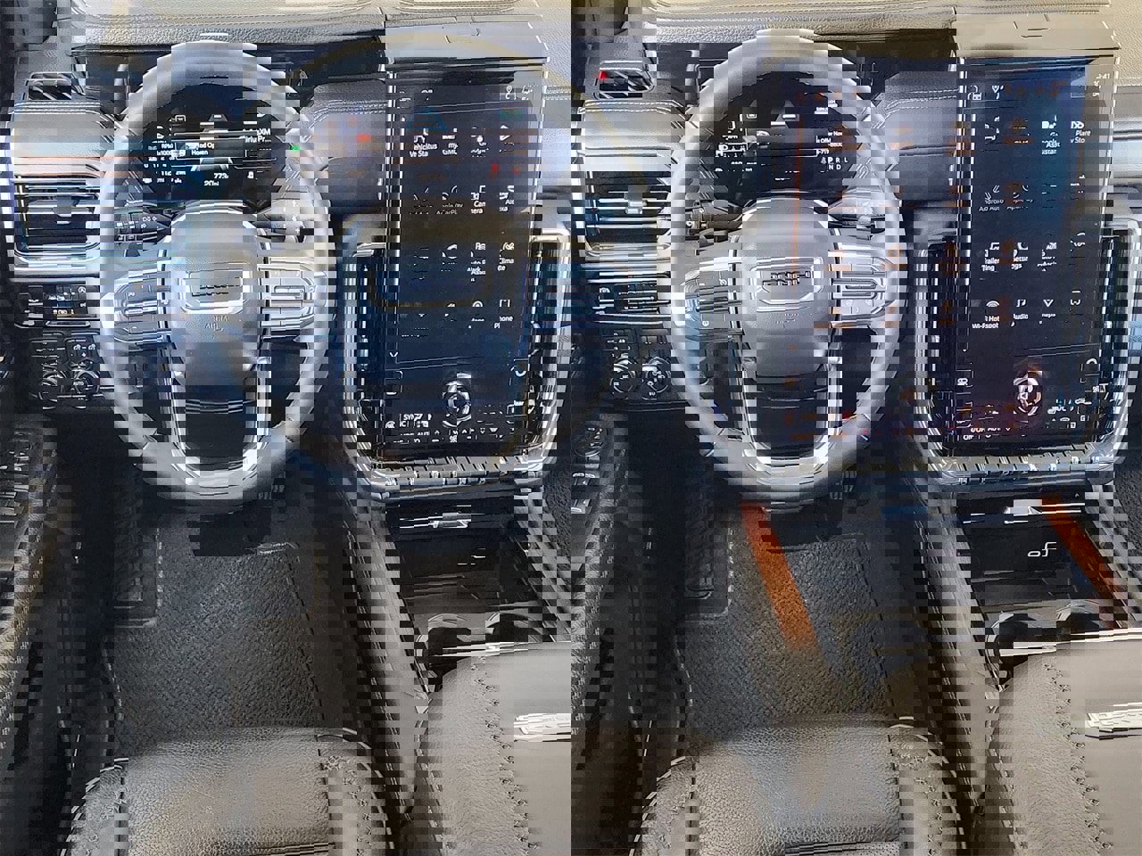 Used 2025 GMC Yukon Denali image 25