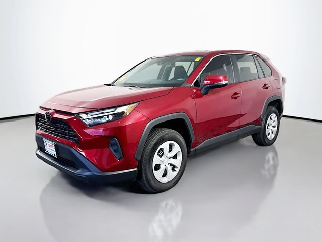 Used 2024 Toyota RAV4 LE AWD/4WD image 2
