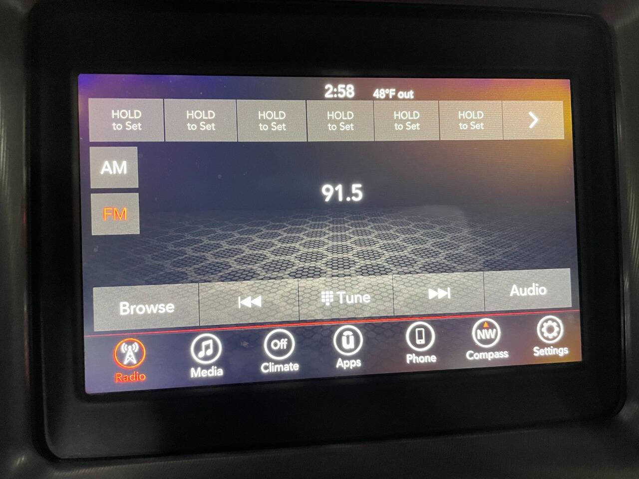 Used 2019 Dodge Challenger SXT image 27