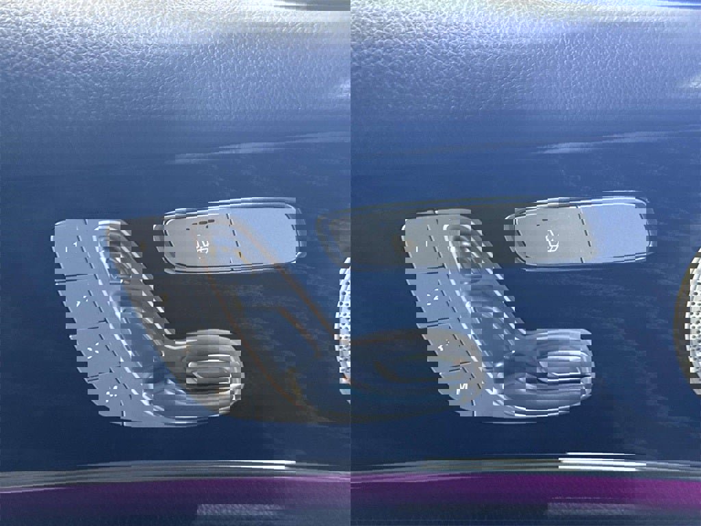 Used 2022 Mercedes-Benz E 350 E 350 4MATICﾮ image 16