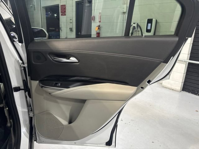Used 2019 Cadillac XT4 Premium Luxury AWD/4WD image 39