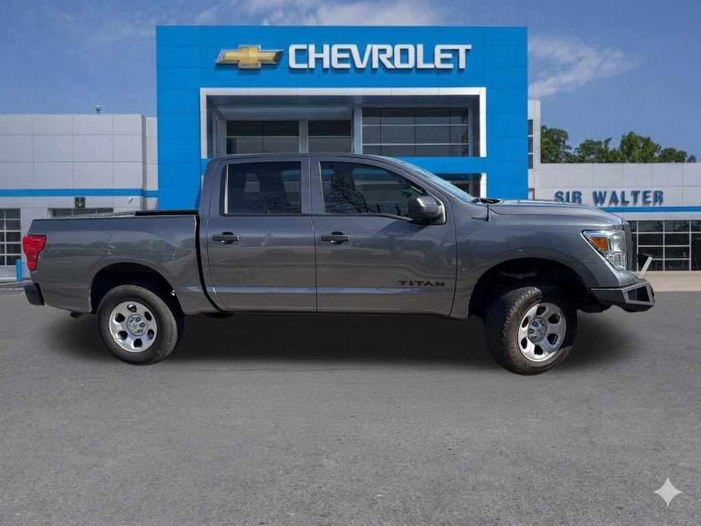 Used 2021 Nissan Titan S w/ S Utility Package image 9