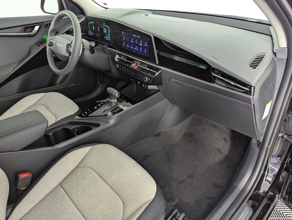 New 2025 Kia Niro SX image 37
